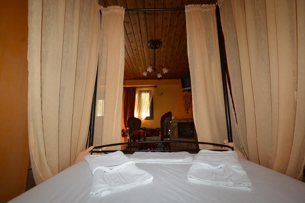 Guesthouse Rodamos Таксиархис Екстериор снимка